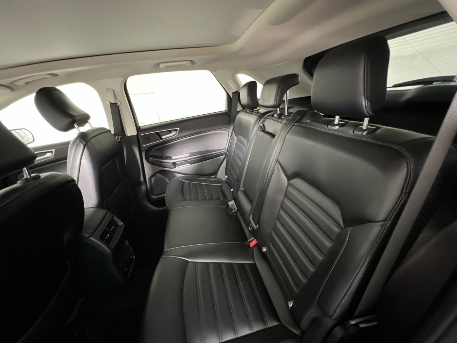 Certified 2022 Ford Edge SEL w/ Convenience Package AWD/4WD image 24