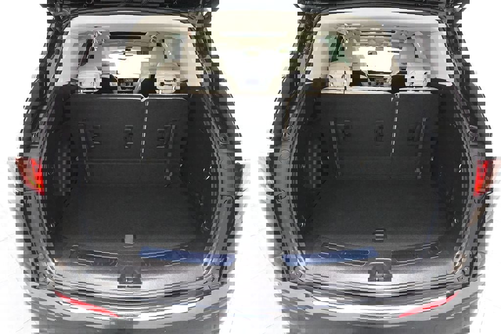 Used 2022 Buick Enclave Essence w/ Experience Buick Package image 28