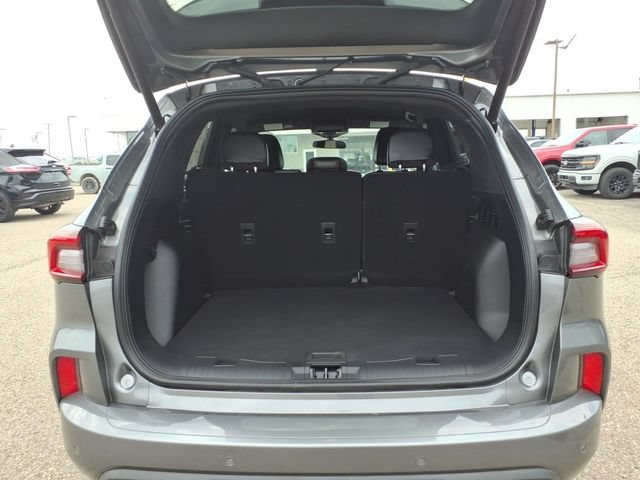 Certified 2024 Ford Escape ST-Line w/ Tech Pack #1 AWD/4WD image 8