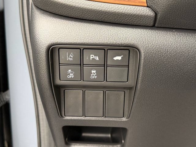 Used 2021 Honda CR-V Touring image 28