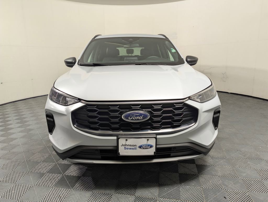 Certified 2025 Ford Escape ST-Line FWD image 3