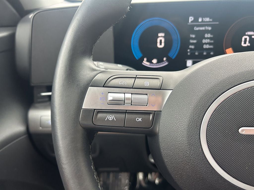Used 2025 Hyundai Kona SEL FWD image 27