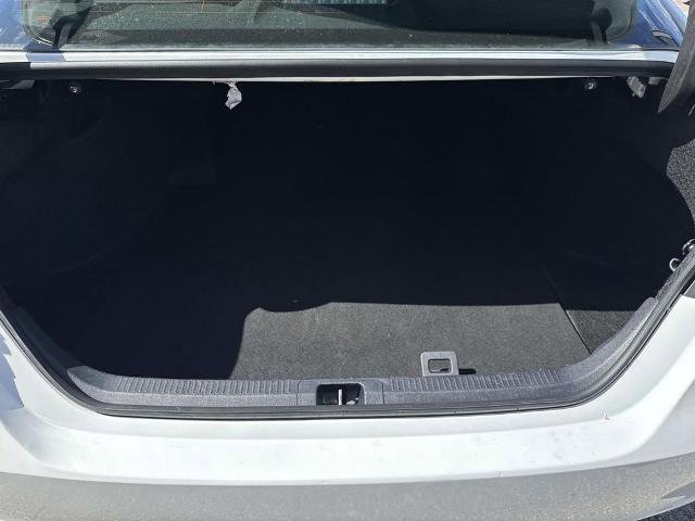 Used 2024 Toyota Camry SE FWD image 9