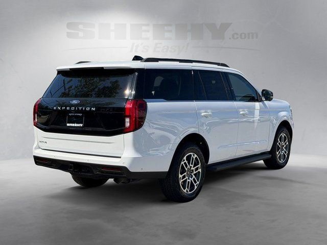 Certified 2025 Ford Expedition Active AWD/4WD image 14