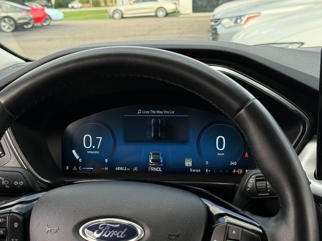 Certified 2024 Ford Escape Platinum AWD/4WD image 8