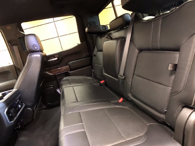 Used 2021 Chevrolet Silverado 1500 High Country w/ Technology Package AWD/4WD image 21