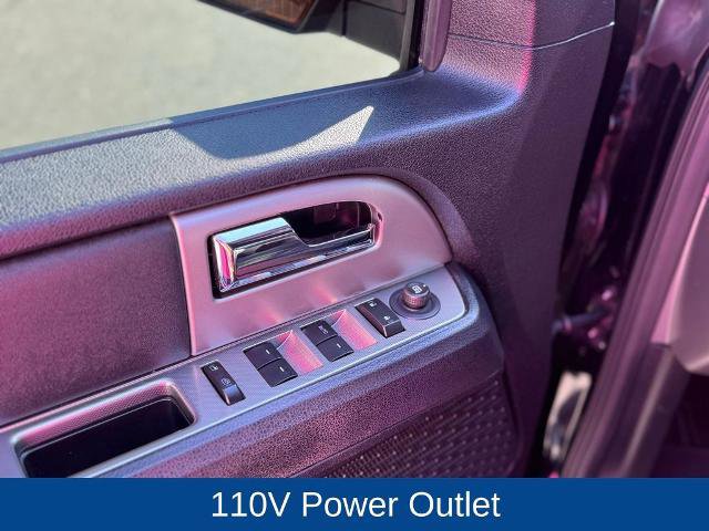 Certified 2017 Ford Expedition XLT w/ Equipment Group 202A image 10