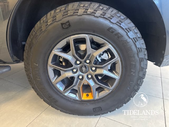 Certified 2025 Ford Expedition Tremor AWD/4WD image 33