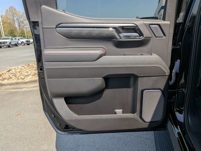 Used 2024 GMC Sierra 1500 AT4X image 27