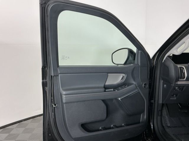 Certified 2025 Ford Expedition Max Active AWD/4WD image 13