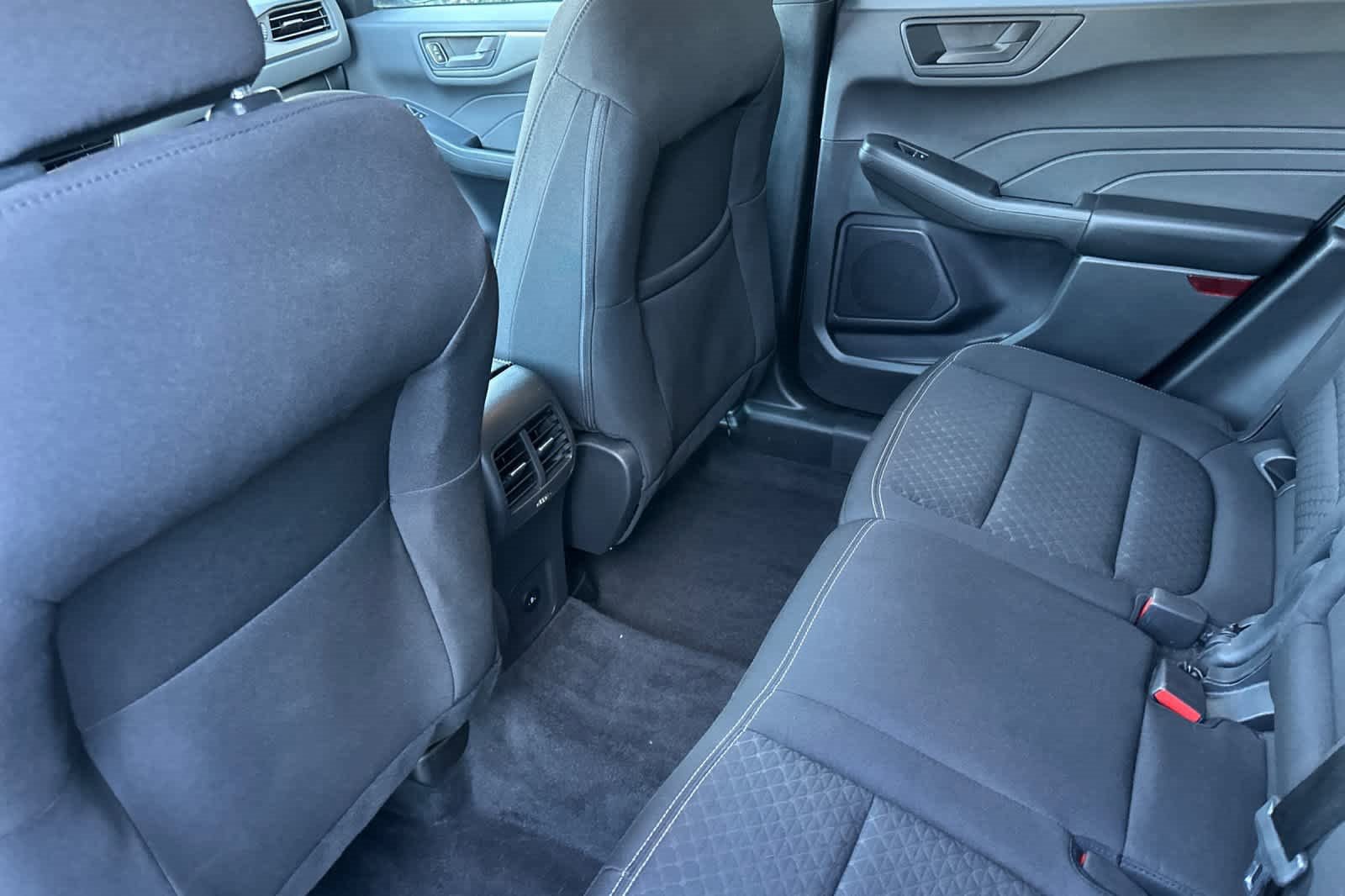 Certified 2024 Ford Escape Active image 10