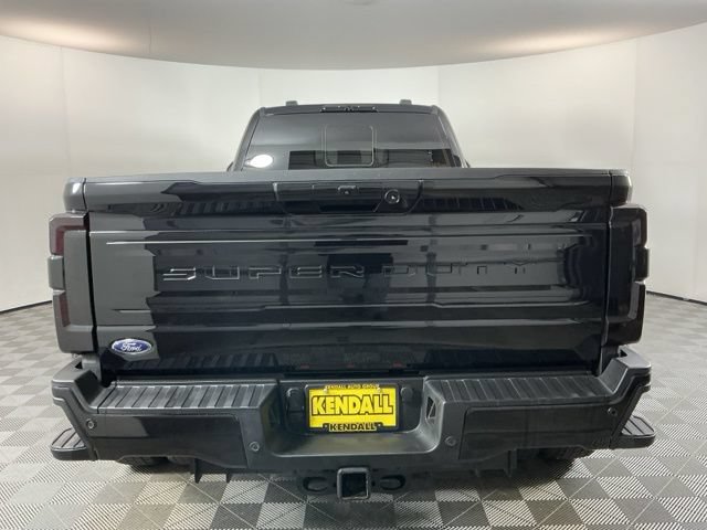Certified 2025 Ford F450 Platinum w/ FX4 Off-Road Package AWD/4WD image 5
