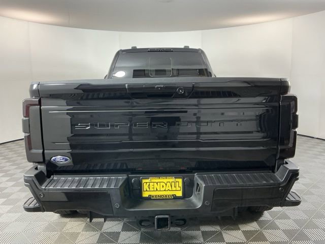 Certified 2025 Ford F450 Platinum w/ FX4 Off-Road Package AWD/4WD image 5
