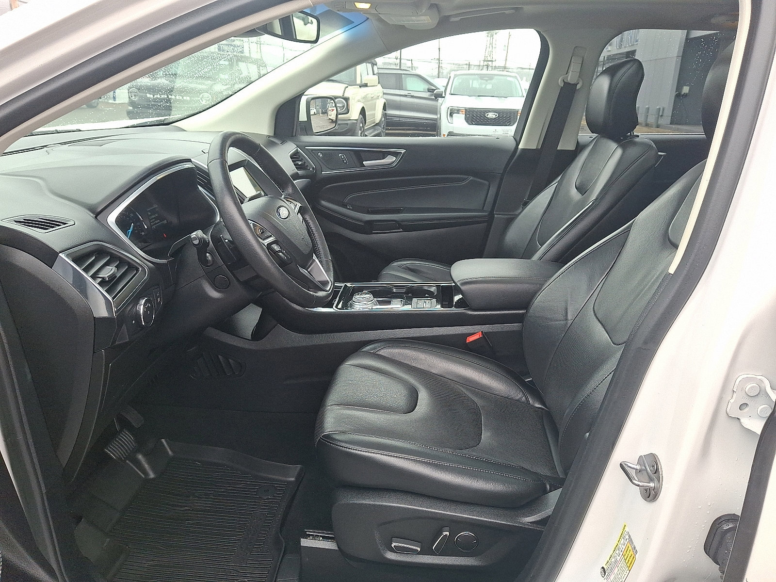 Certified 2019 Ford Edge Titanium w/ Equipment Group 301A image 13