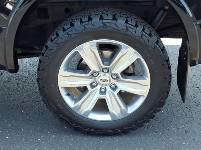 Certified 2019 Ford F150 Platinum w/ Equipment Group 701A Luxury AWD/4WD image 8