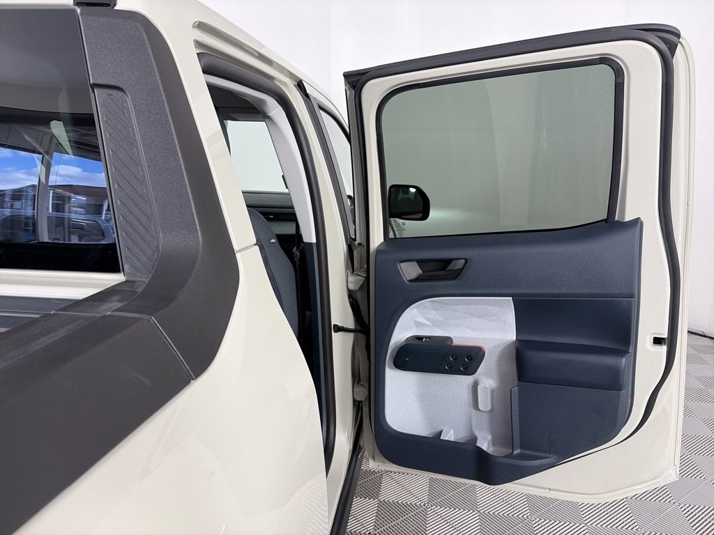 Certified 2024 Ford Maverick XLT w/ XLT Luxury Package image 27