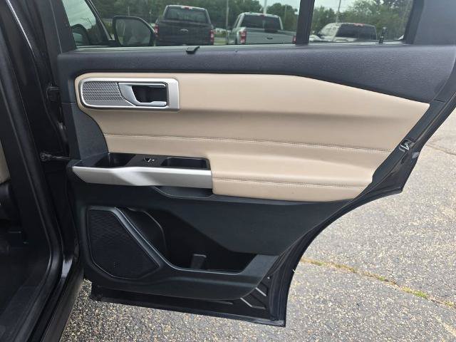 Certified 2023 Ford Explorer Limited AWD/4WD image 16