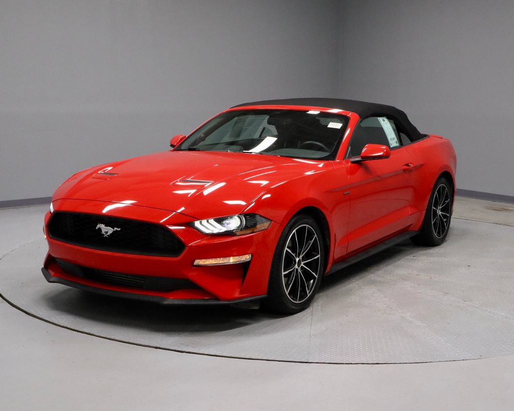 Certified 2020 Ford Mustang Convertible w/ Wheel & Stripe Package RWD image 6