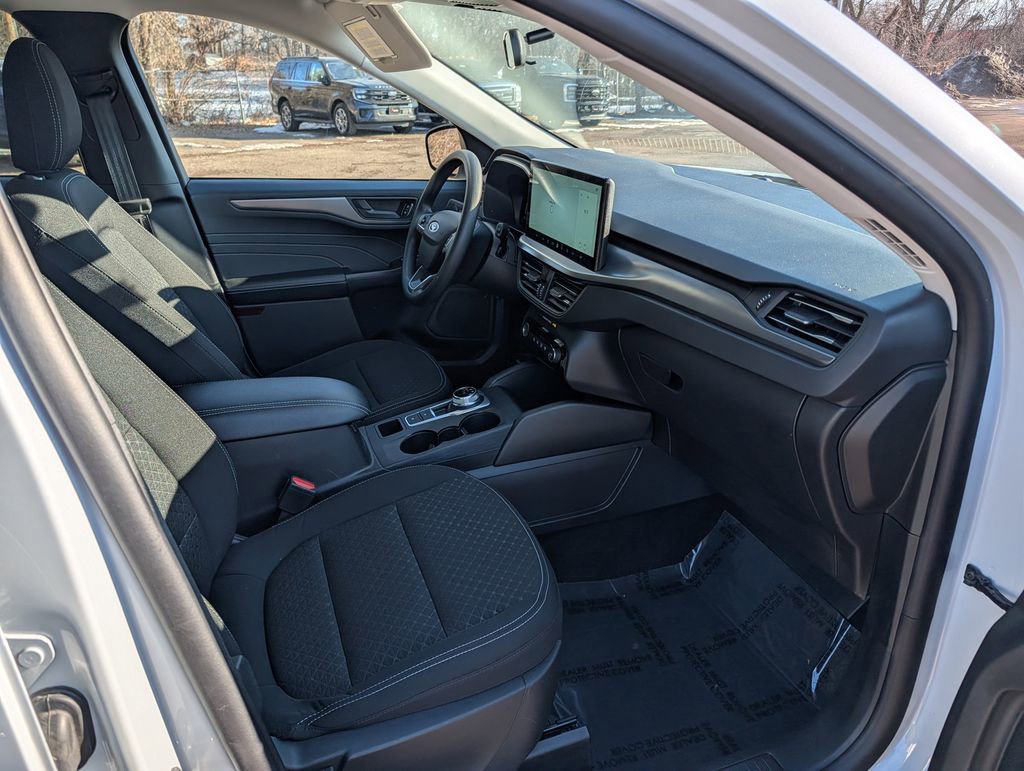 Certified 2025 Ford Escape Active w/ Tech Pack #1 image 8