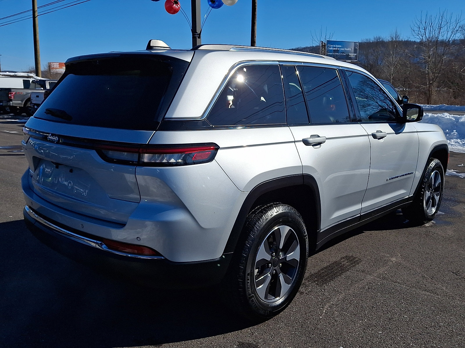 Used 2022 Jeep Grand Cherokee Limited 4xe w/ Luxury Tech Group II image 10