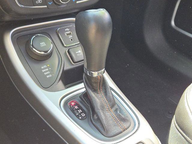 Used 2018 Jeep Compass Latitude w/ Popular Equipment Group image 24