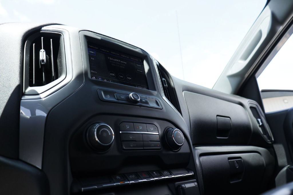 Used 2021 Chevrolet Silverado 1500 Custom AWD/4WD image 11