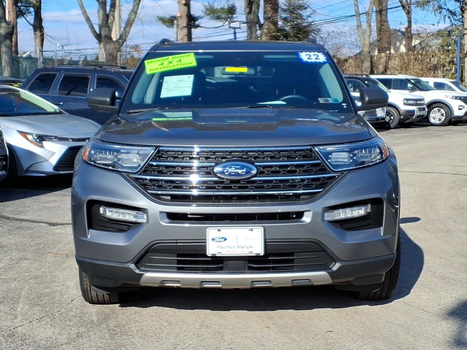 Certified 2022 Ford Explorer XLT w/ Equipment Group 202A image 8