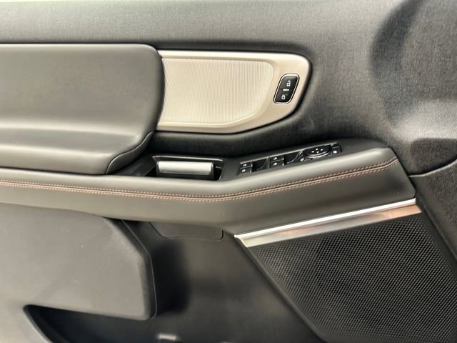 Certified 2025 Ford Expedition Active image 39