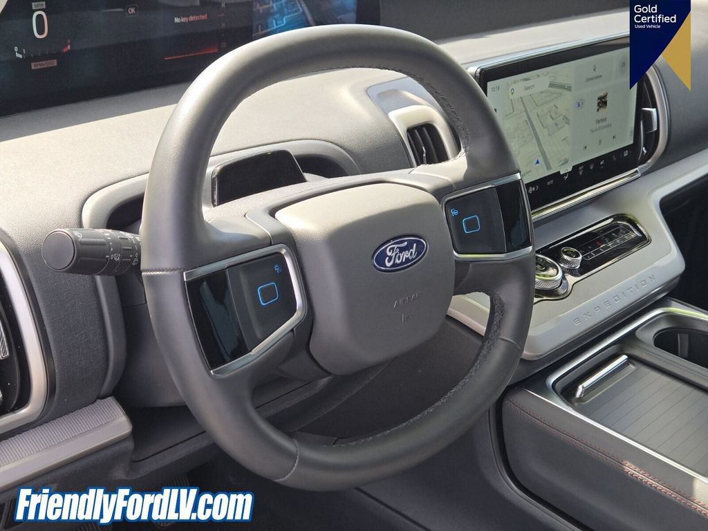 Certified 2025 Ford Expedition Active AWD/4WD image 21