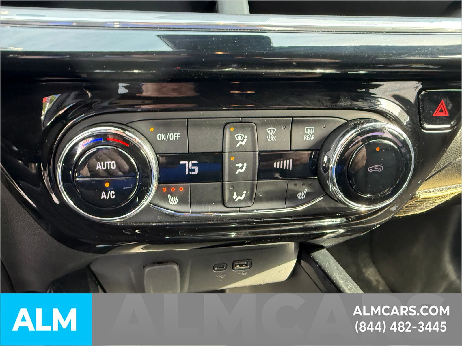 Used 2024 Chevrolet Trax RS image 15