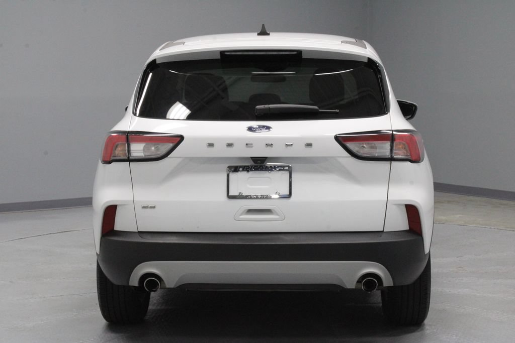 Certified 2021 Ford Escape SE FWD image 9