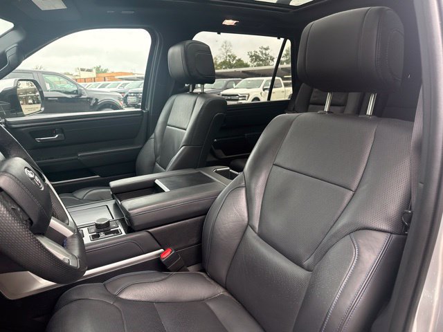 Used 2024 Toyota Sequoia Platinum AWD/4WD image 9