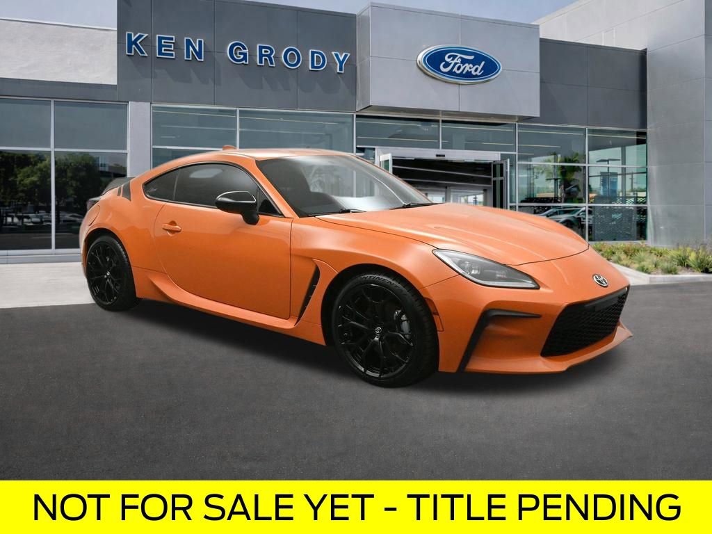 Used 2023 Toyota GR86 10th Anniversary SE RWD image 1