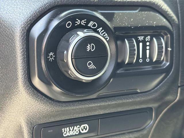 Used 2021 Jeep Gladiator Mojave AWD/4WD image 24