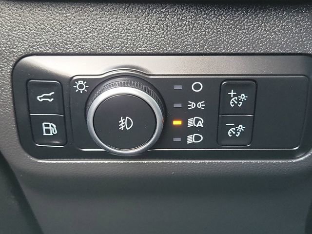 Certified 2024 Ford Escape ST-Line Select w/ Tech Pack #2 image 19