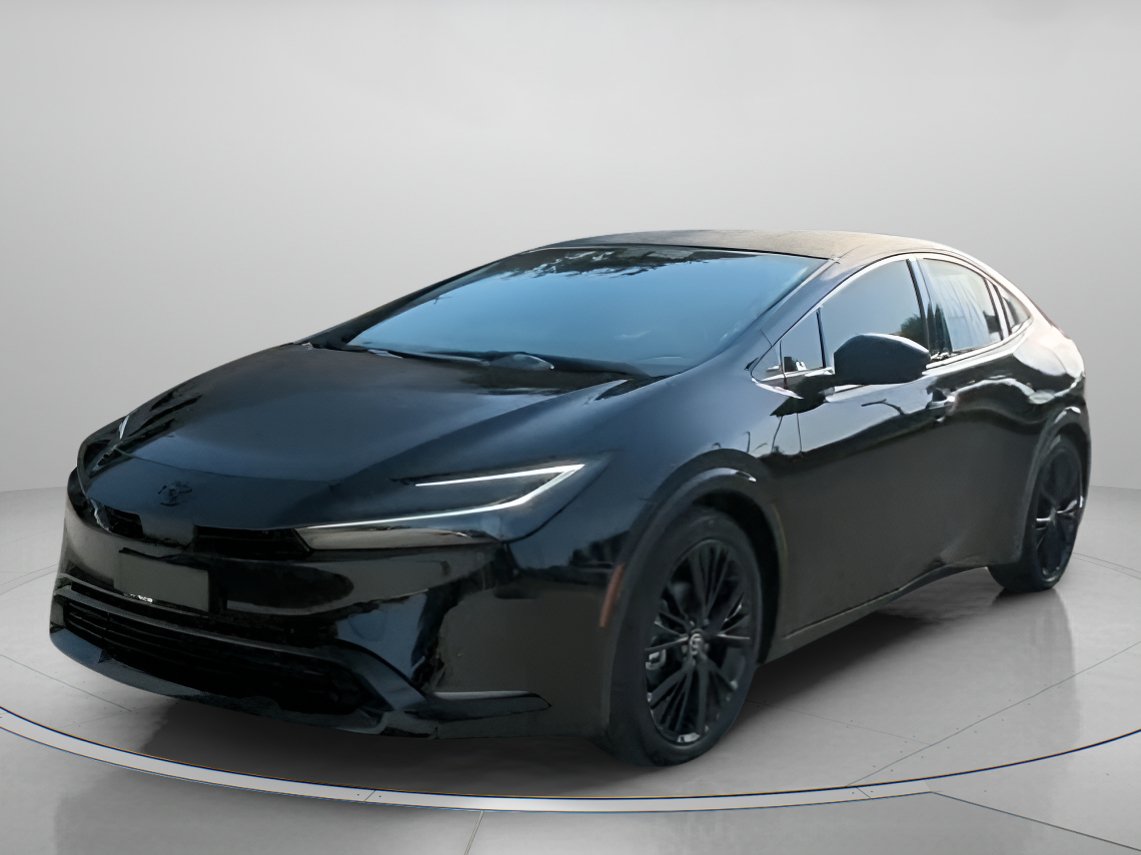 Used 2026 Toyota Prius FWD image 12