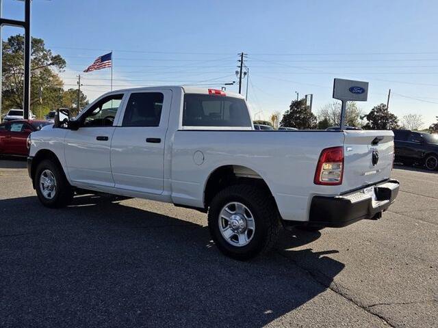 Used 2023 RAM 3500 Tradesman RWD image 9
