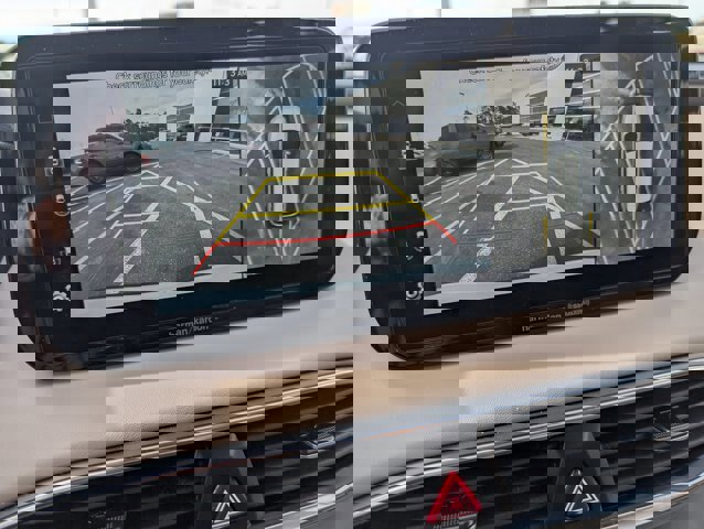 Used 2023 Hyundai Santa Fe Limited image 12