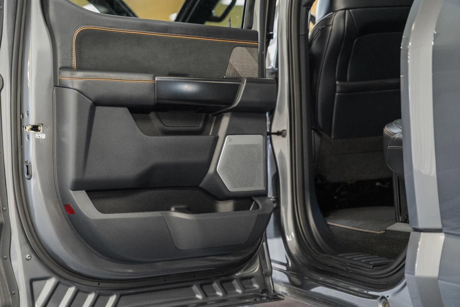 Certified 2022 Ford F150 Platinum w/ FX4 Off-Road Package image 44