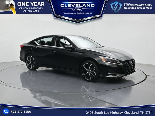 Used 2024 Nissan Altima 2.5 SR FWD image 1