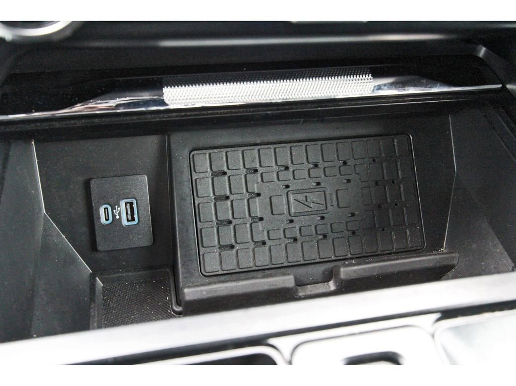 Certified 2023 Ford F150 Lariat image 30