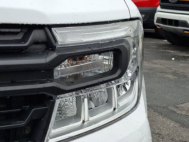 Certified 2024 Ford Maverick XL image 9