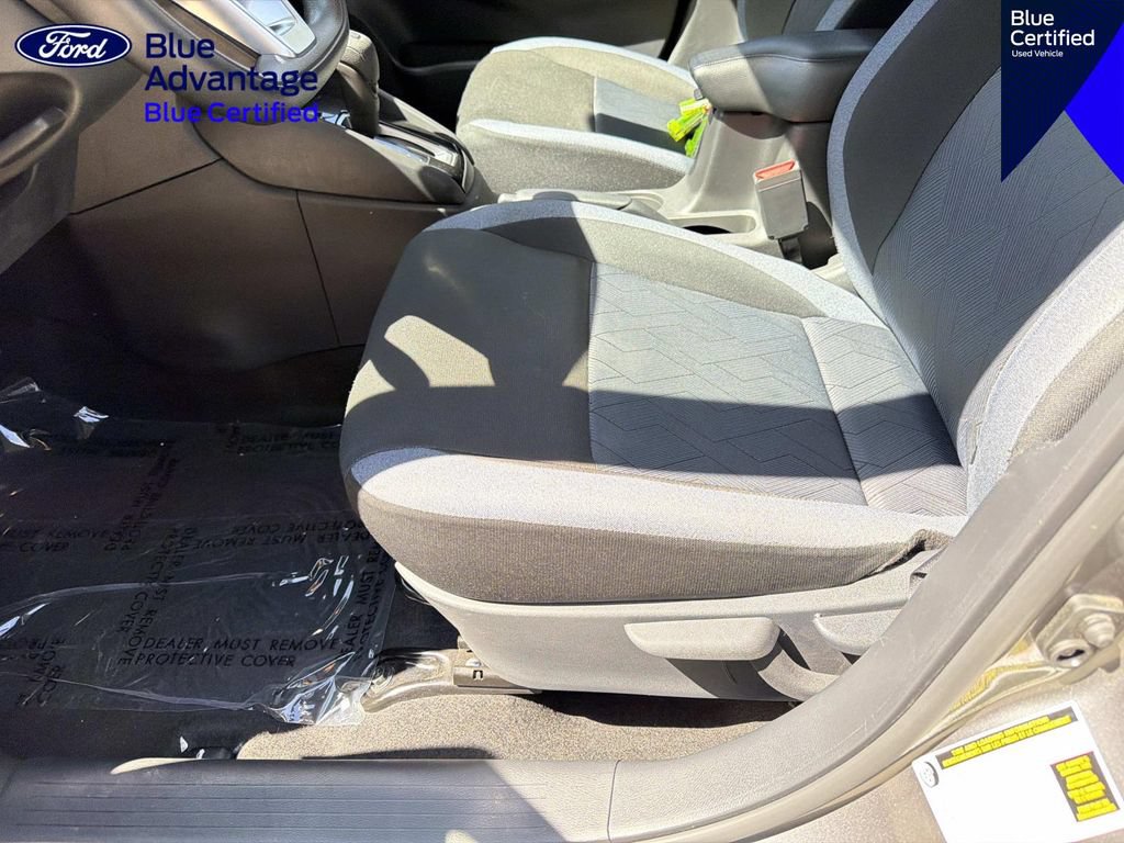 Used 2025 Nissan Versa SV FWD image 18