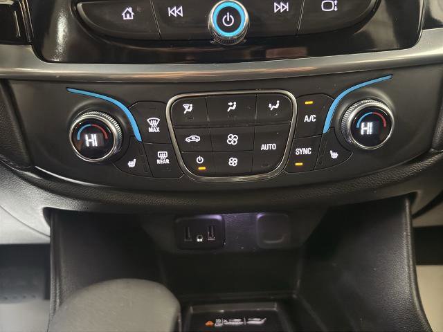 Used 2023 Chevrolet Traverse LT image 10