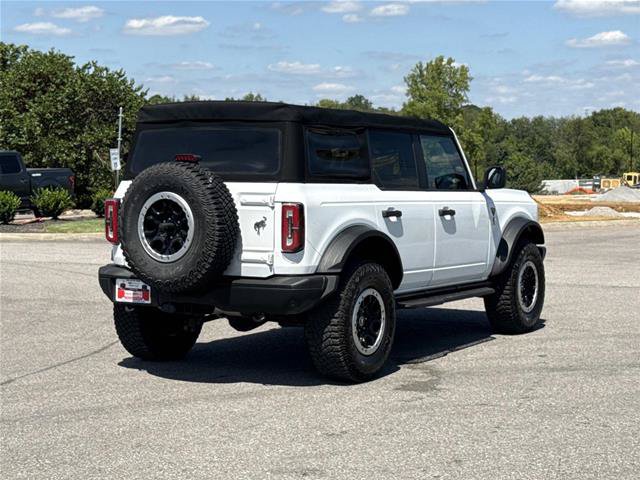 Certified 2022 Ford Bronco Badlands w/ Sasquatch Package AWD/4WD image 5