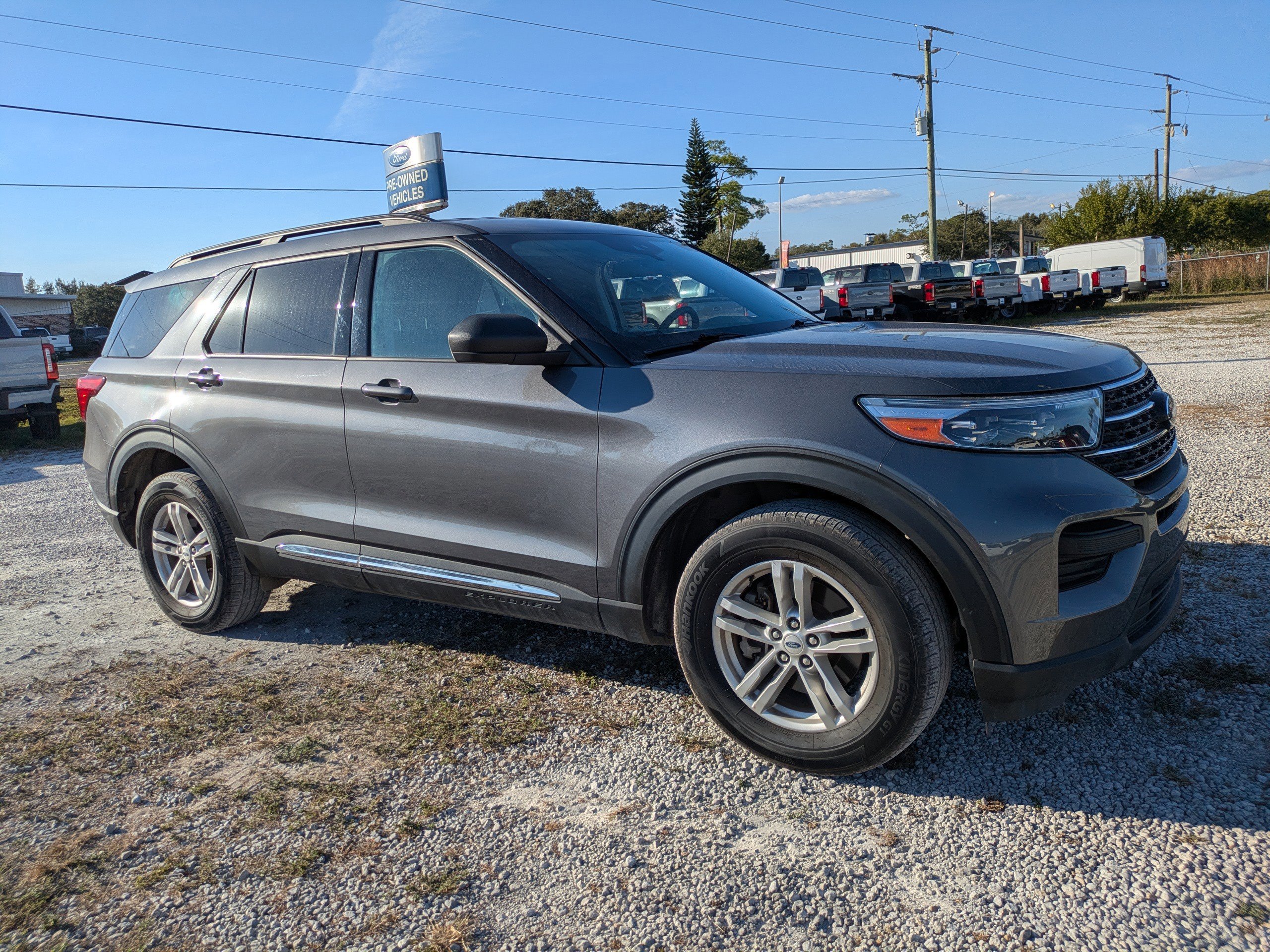 Certified 2022 Ford Explorer XLT image 8