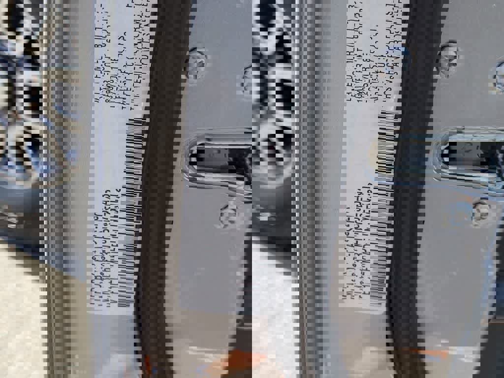 Used 2023 RAM 3500 Limited image 19