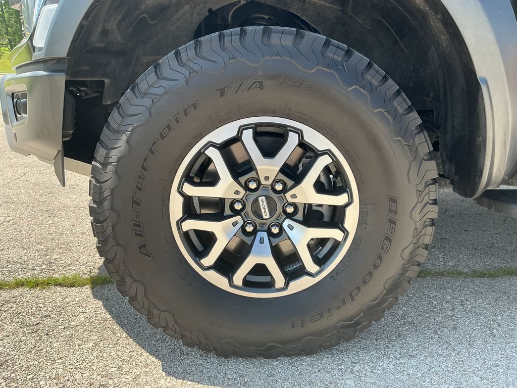 Certified 2023 Ford F150 Raptor AWD/4WD image 9