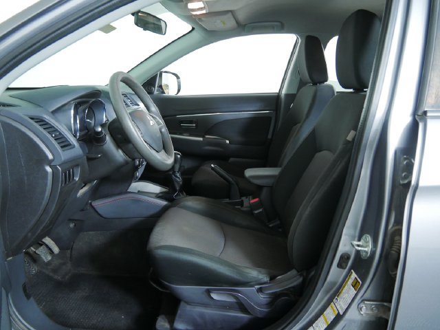 Used 2018 Mitsubishi Outlander Sport ES FWD image 21