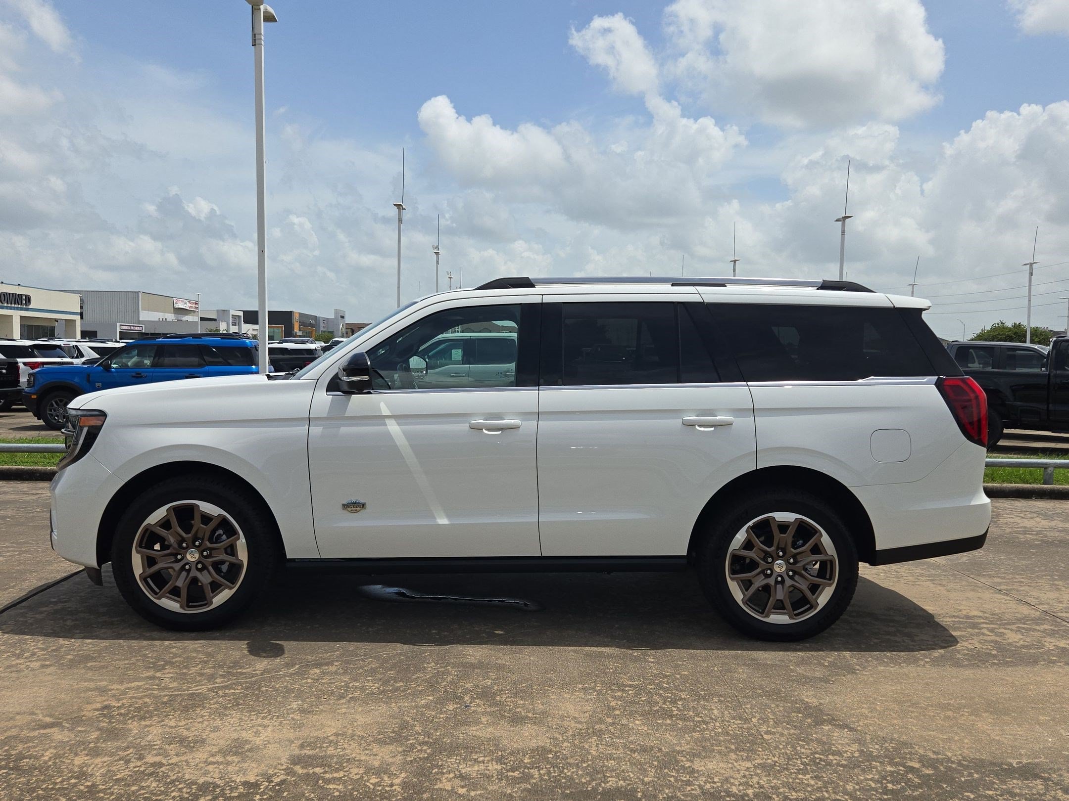 Certified 2026 Ford Expedition King Ranch AWD/4WD image 9